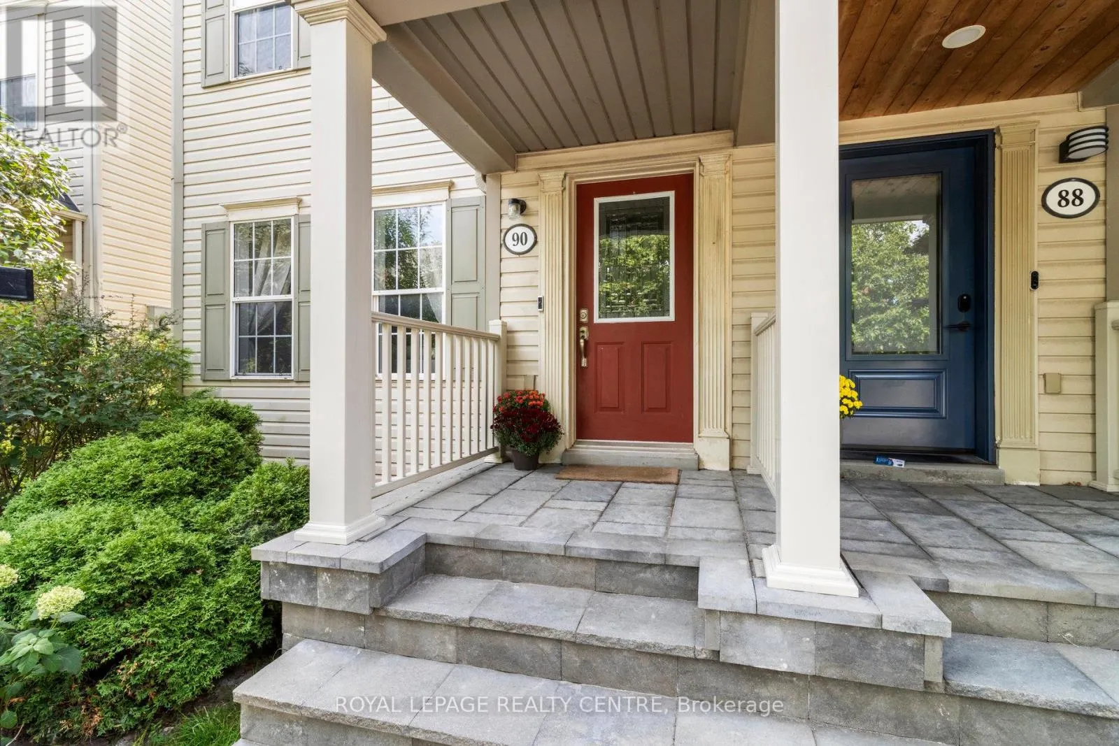 90 GEORGIAN DRIVE