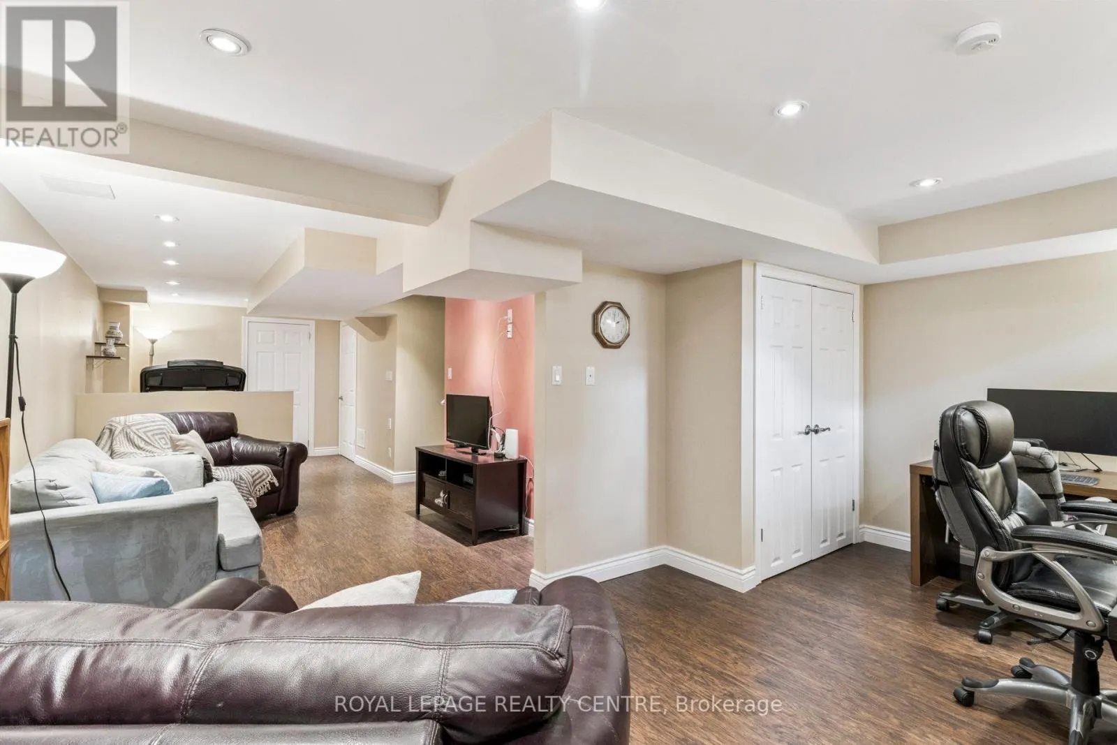 90 GEORGIAN DRIVE