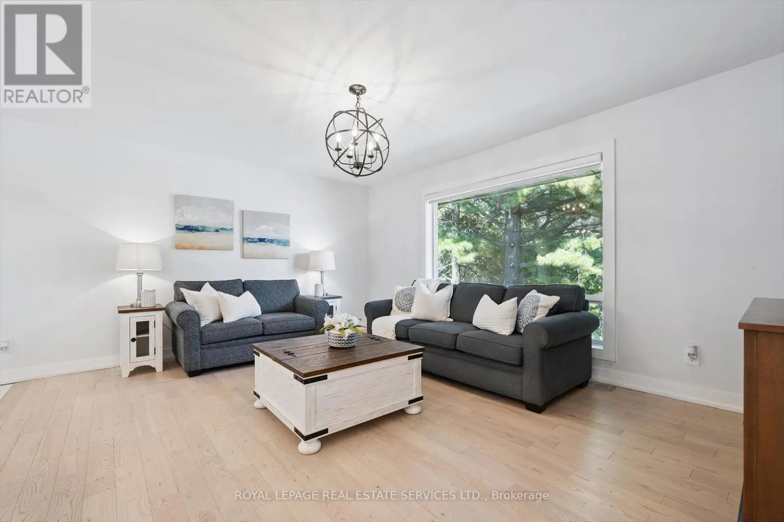 1 HILLAVON DRIVE