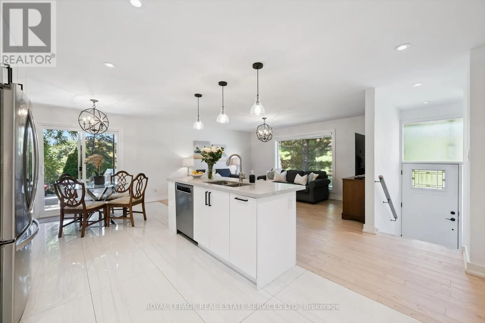 1 HILLAVON DRIVE