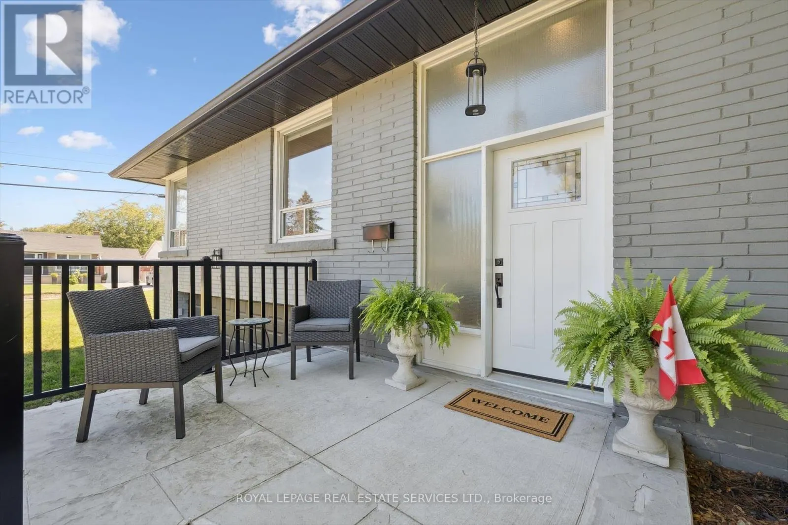 1 HILLAVON DRIVE