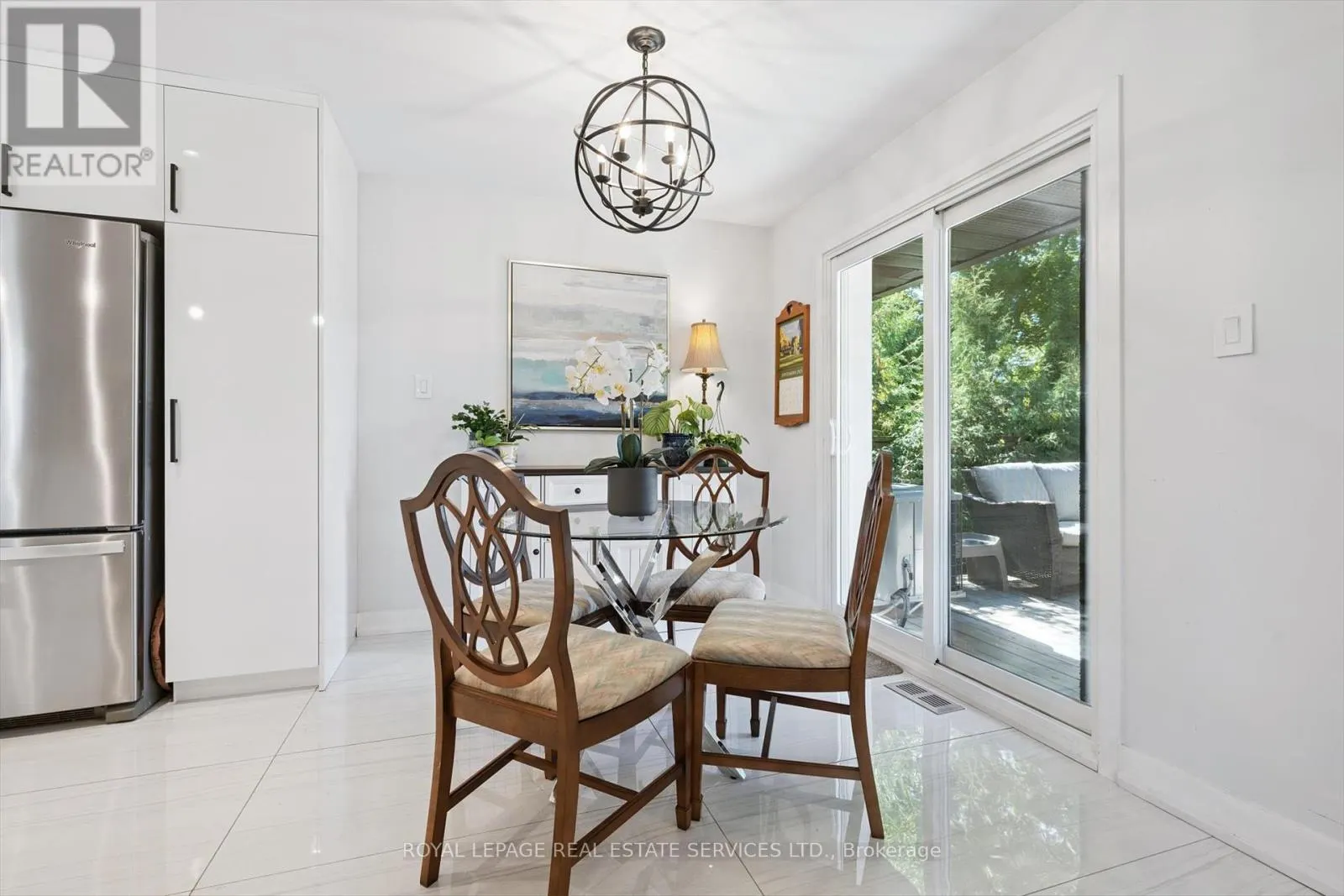 1 HILLAVON DRIVE