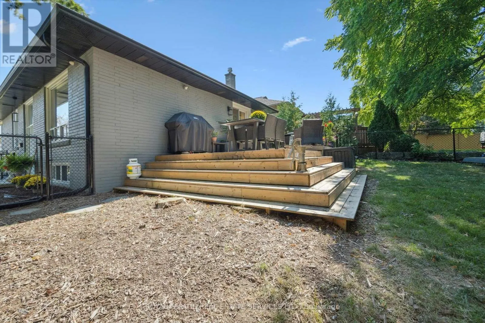 1 HILLAVON DRIVE