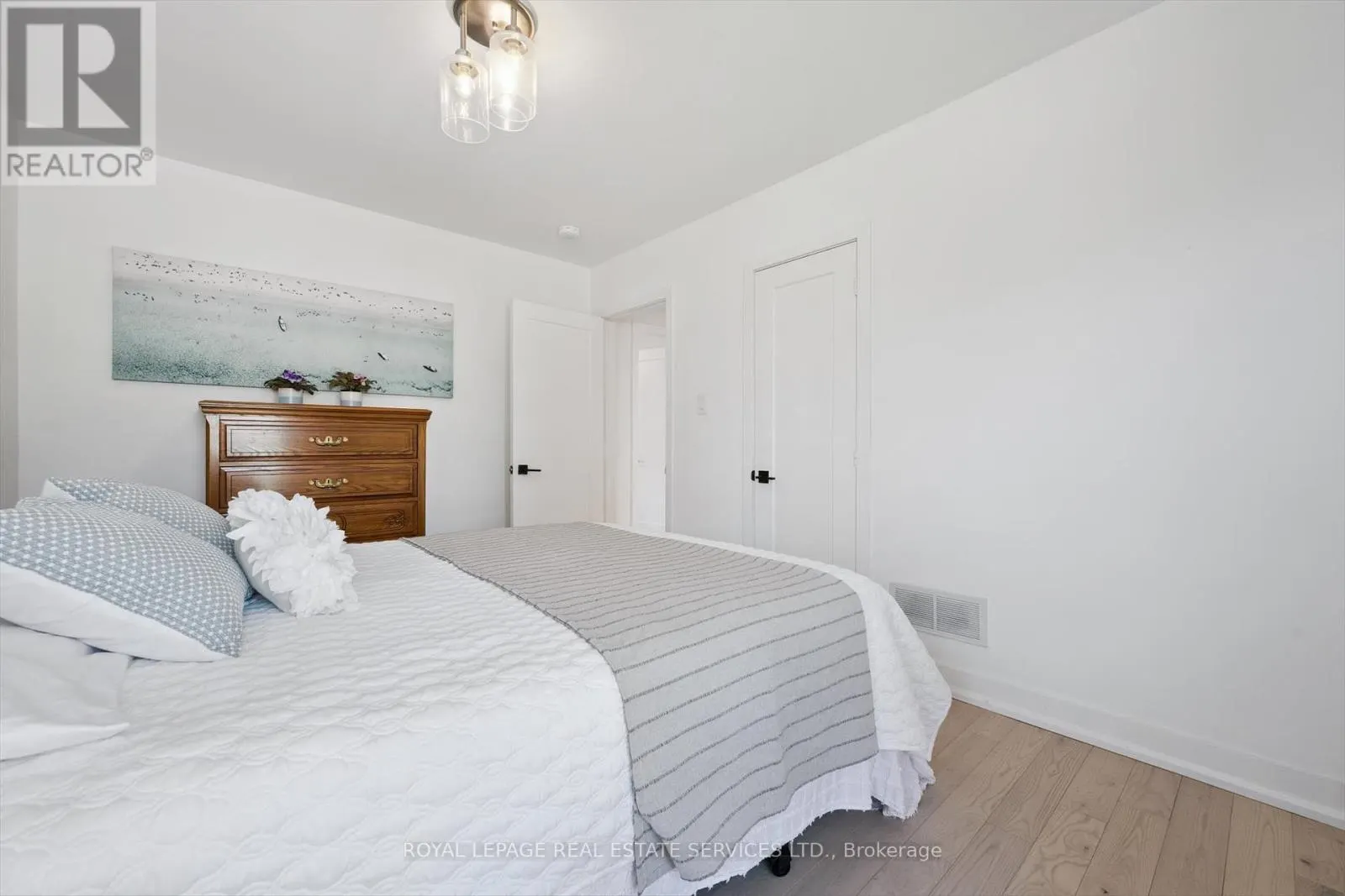 1 HILLAVON DRIVE