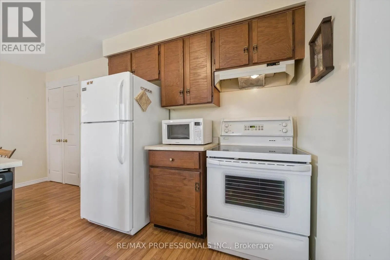 26 KILLARNEY COURT
