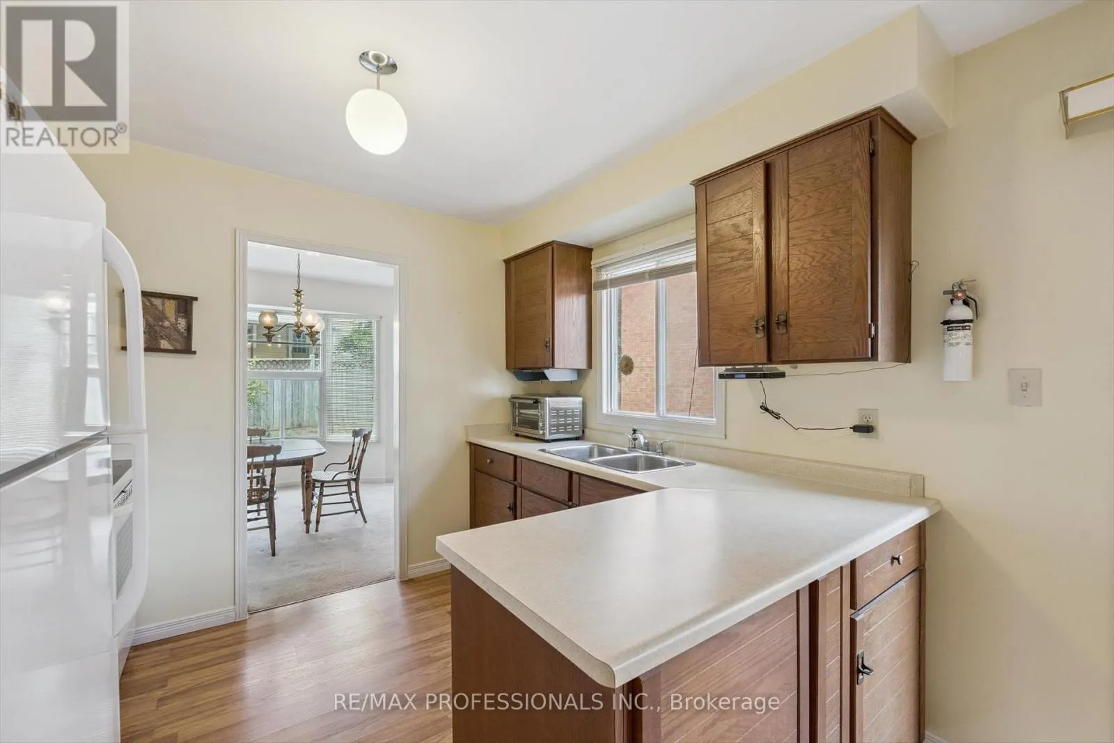 26 KILLARNEY COURT