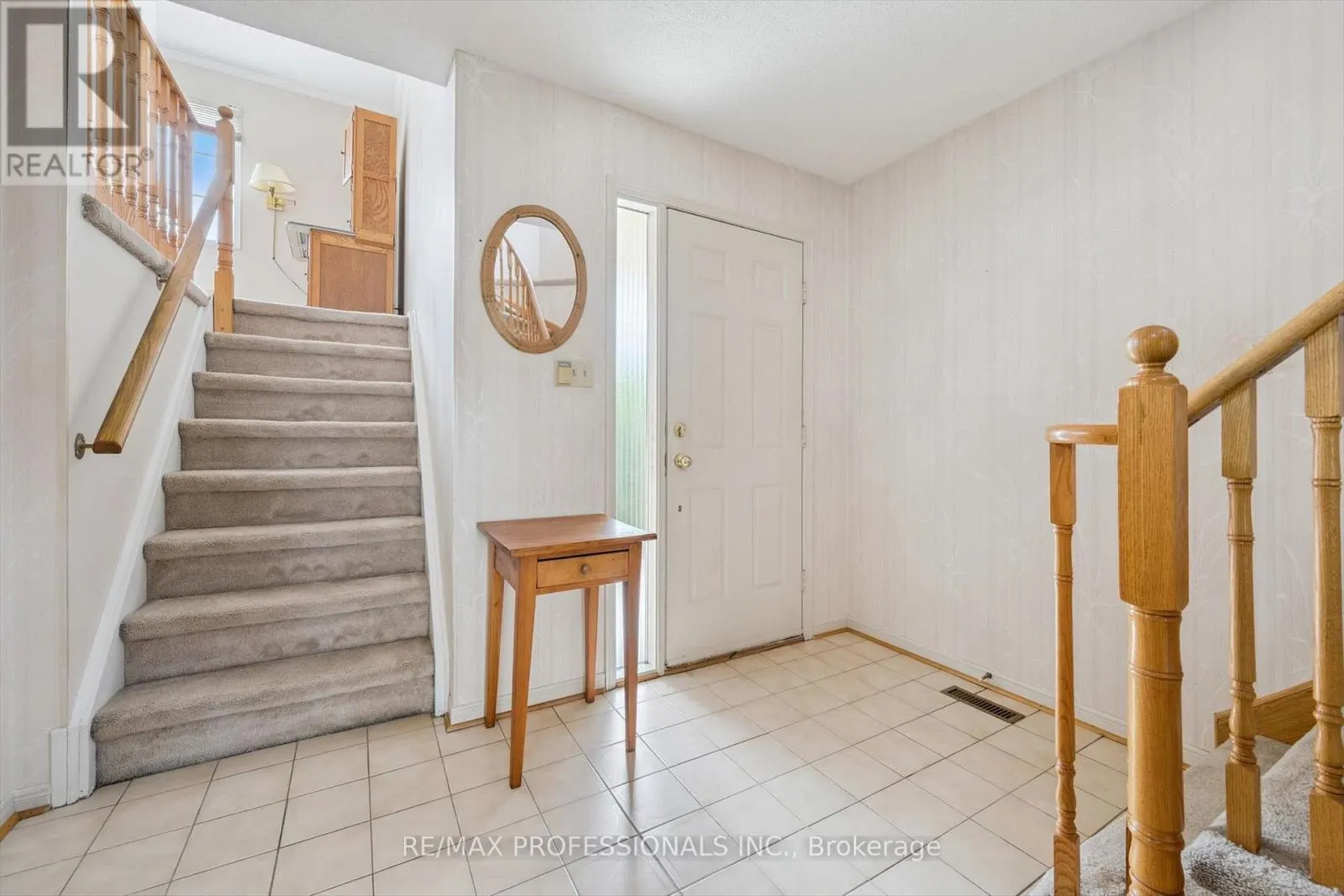 26 KILLARNEY COURT