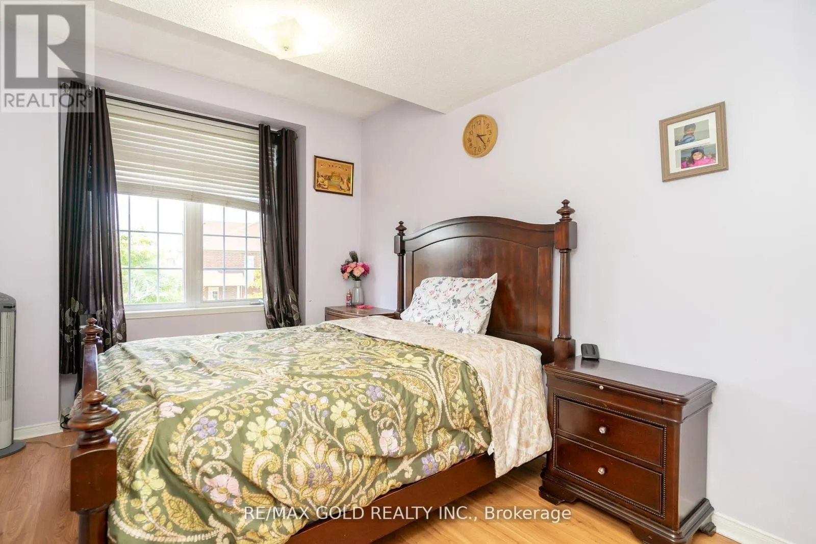 32 RUBYSILVER DRIVE