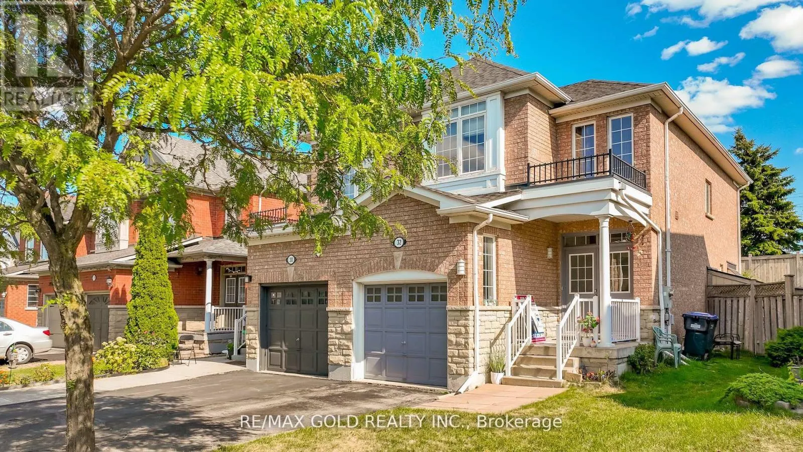 32 RUBYSILVER DRIVE