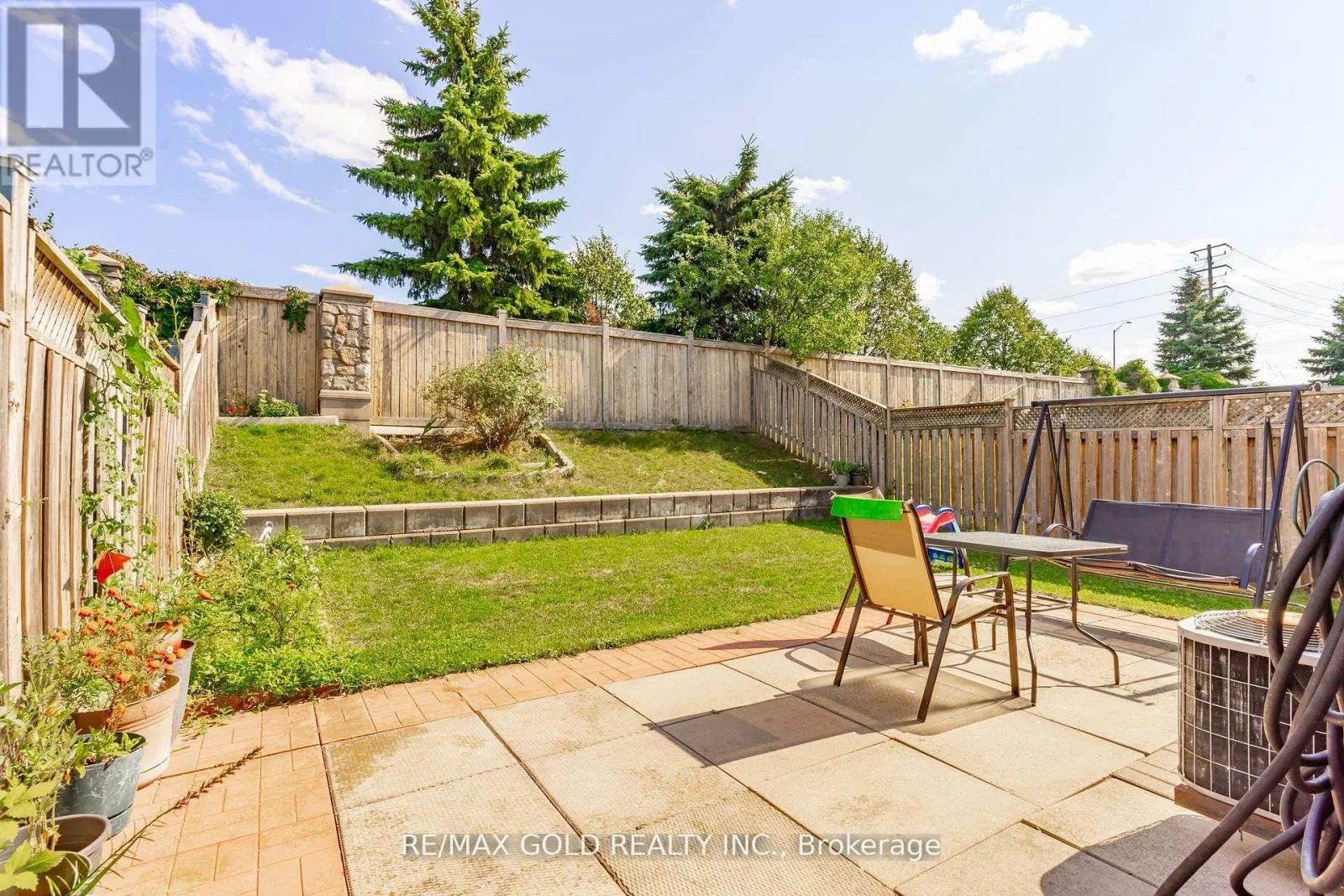 32 RUBYSILVER DRIVE