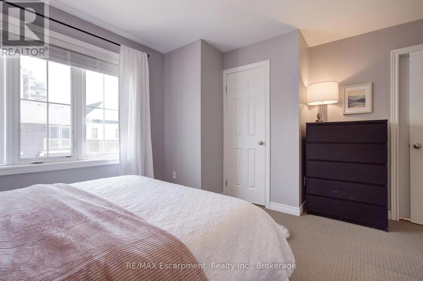 51 - 181 PLAINS ROAD W, #51