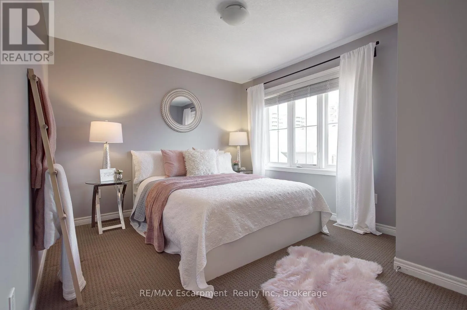 51 - 181 PLAINS ROAD W, #51