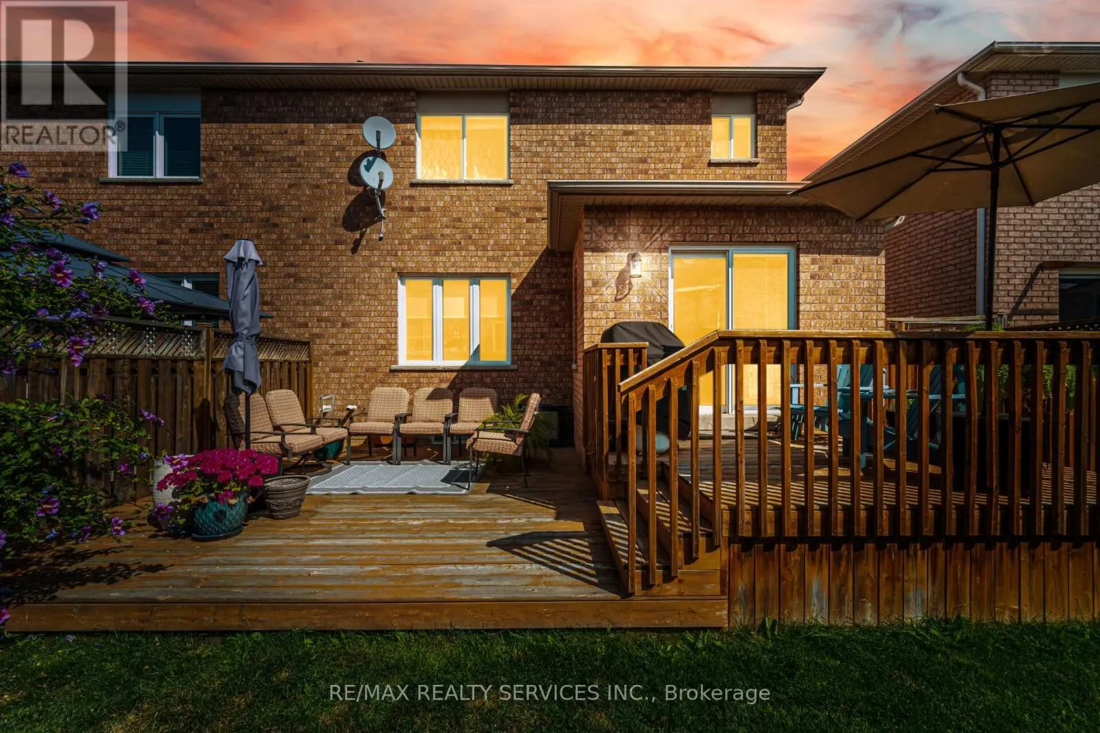 37 SUNNYBROOK CRESCENT