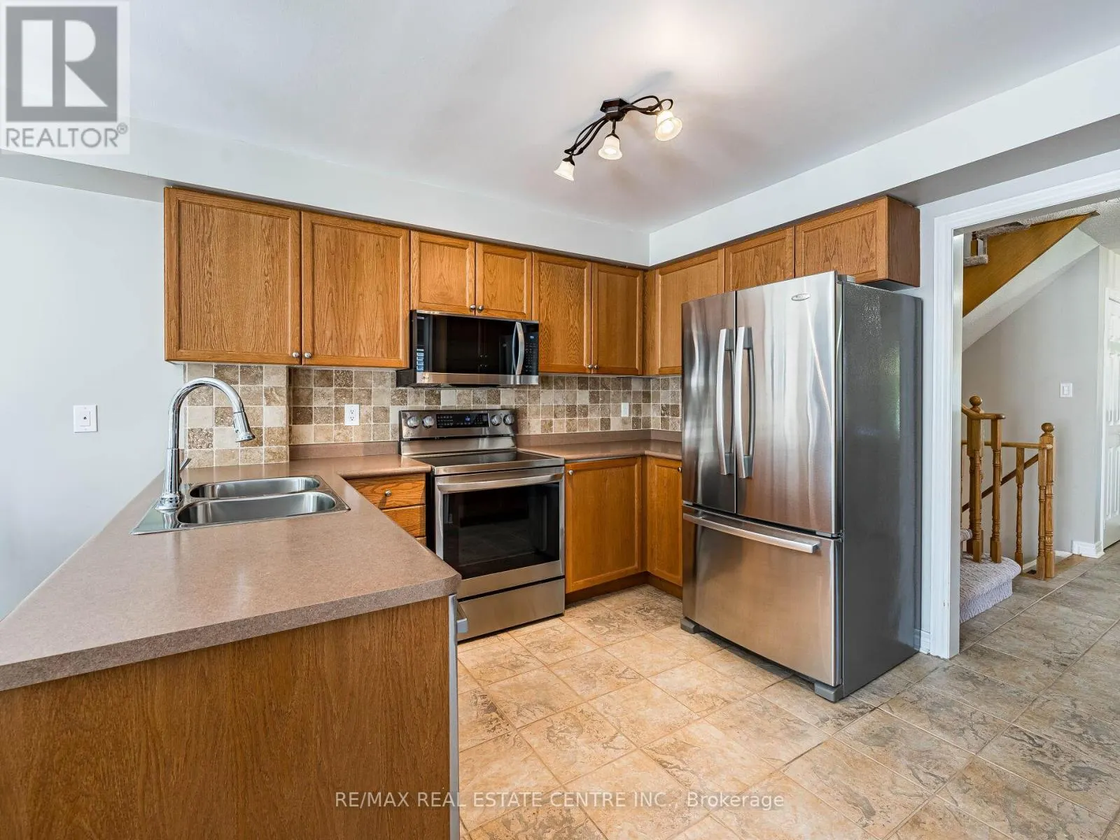 137 MOWAT CRESCENT