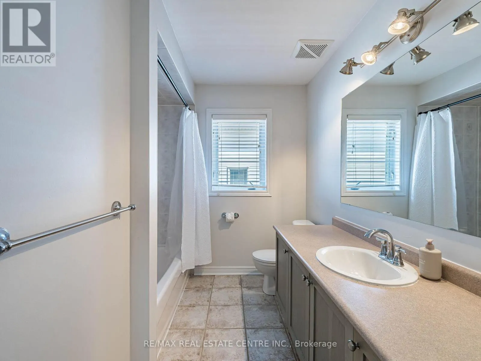 137 MOWAT CRESCENT