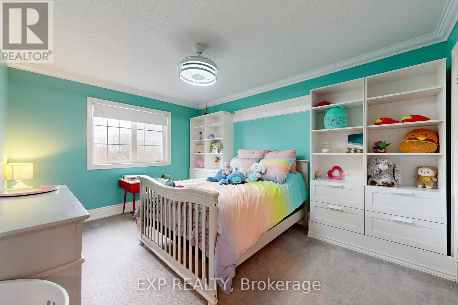 100 DELLS CRESCENT