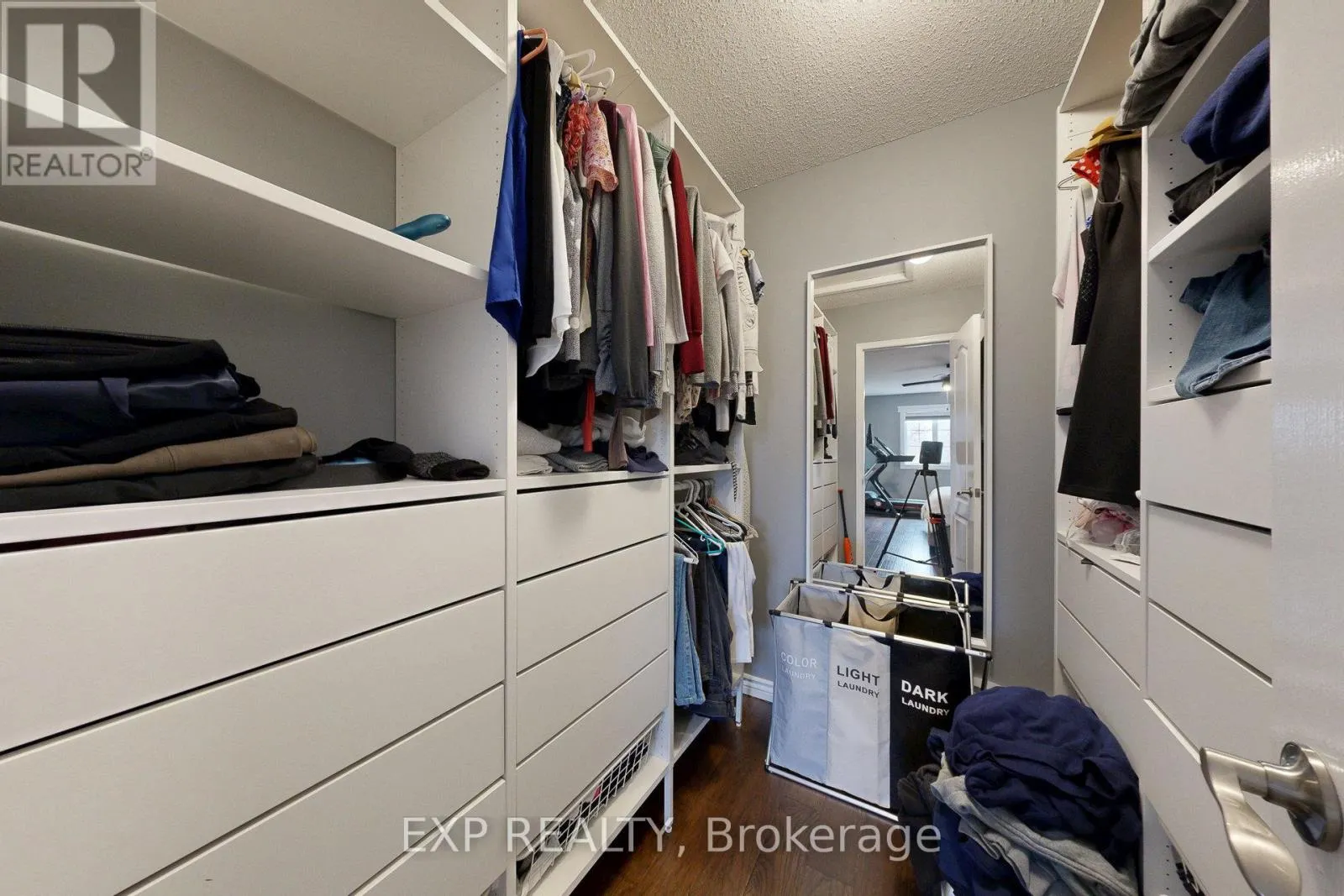 100 DELLS CRESCENT