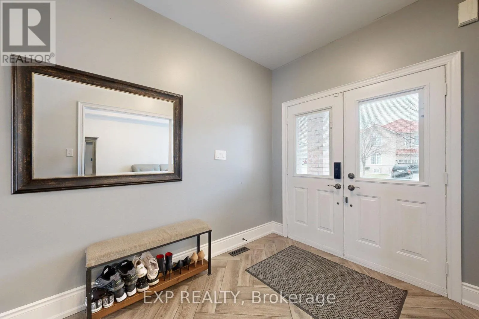 100 DELLS CRESCENT