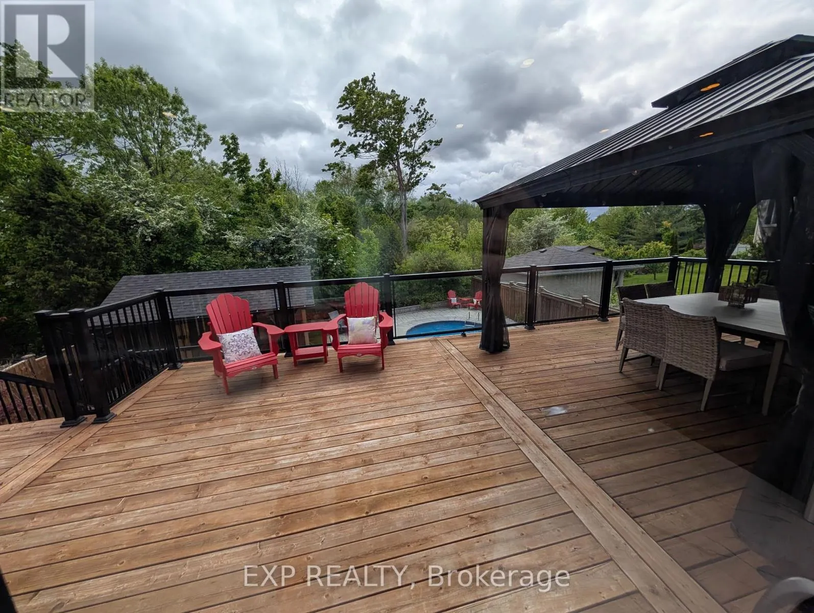 100 DELLS CRESCENT