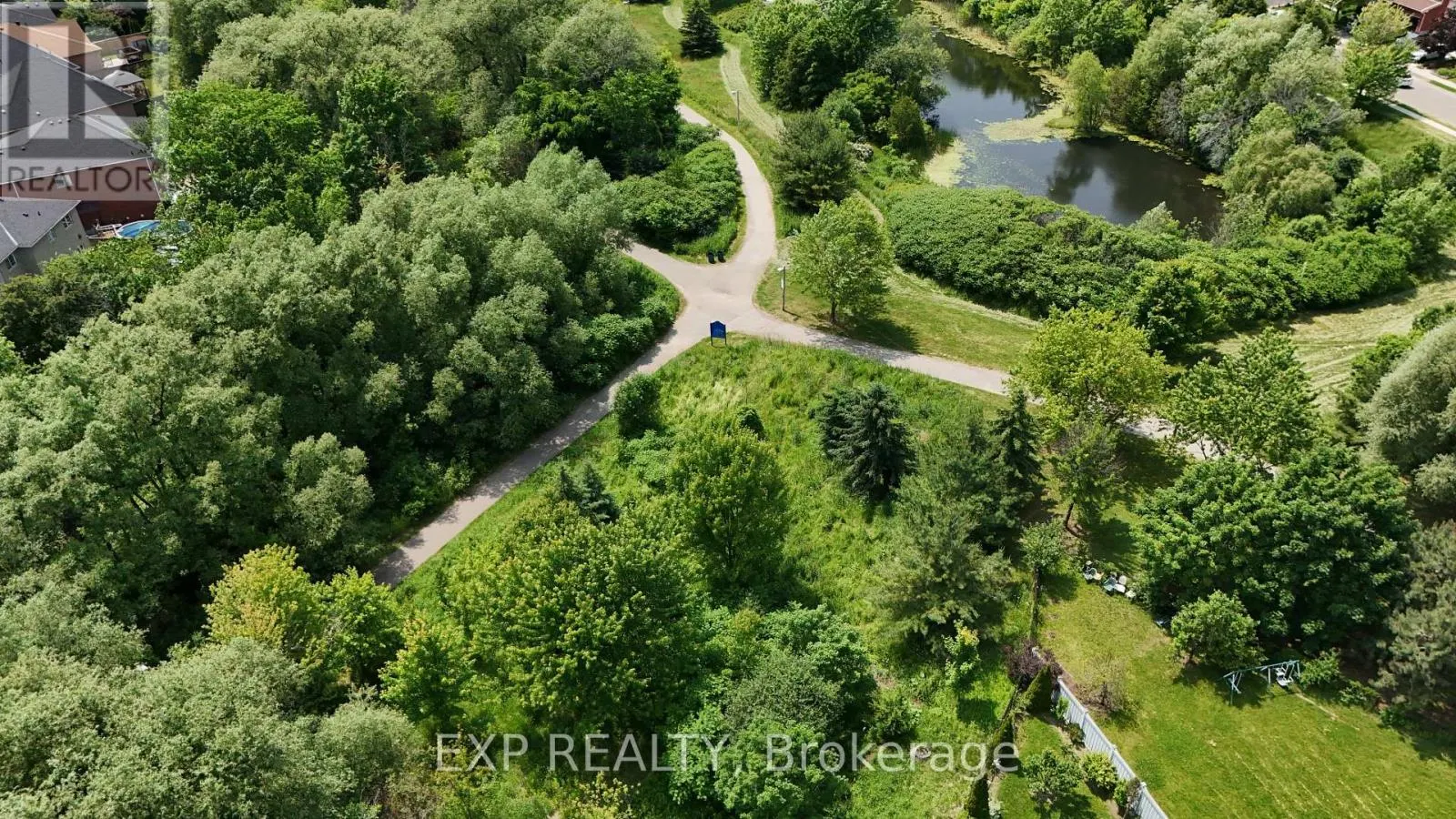 100 DELLS CRESCENT
