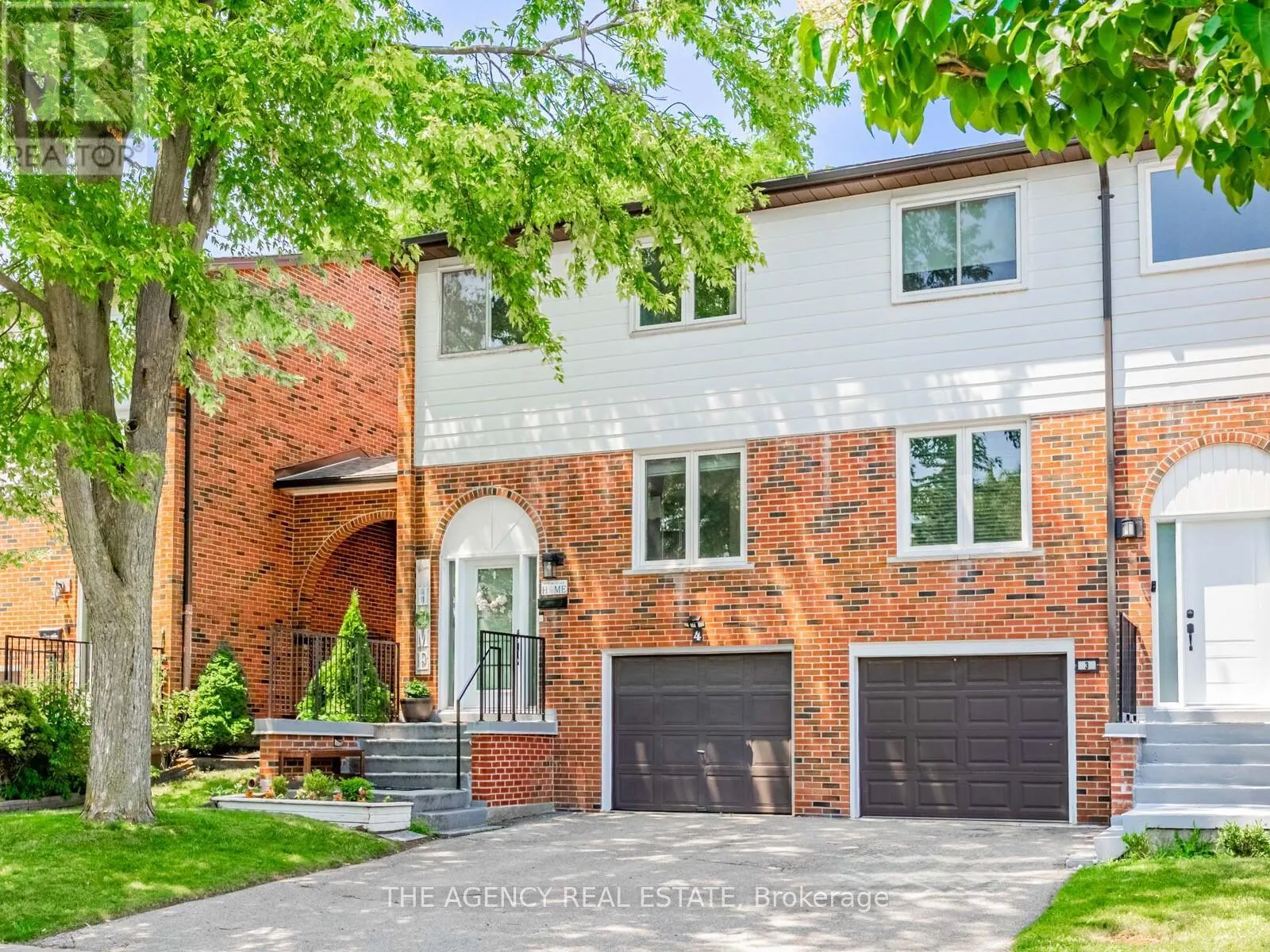 2445 HOMELANDS DRIVE