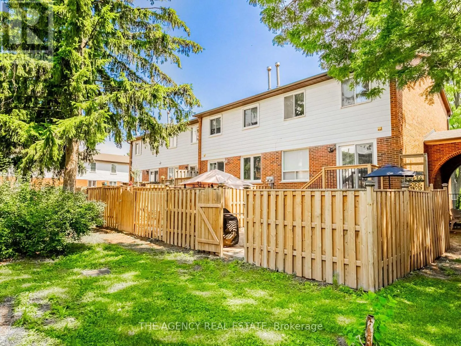 2445 HOMELANDS DRIVE