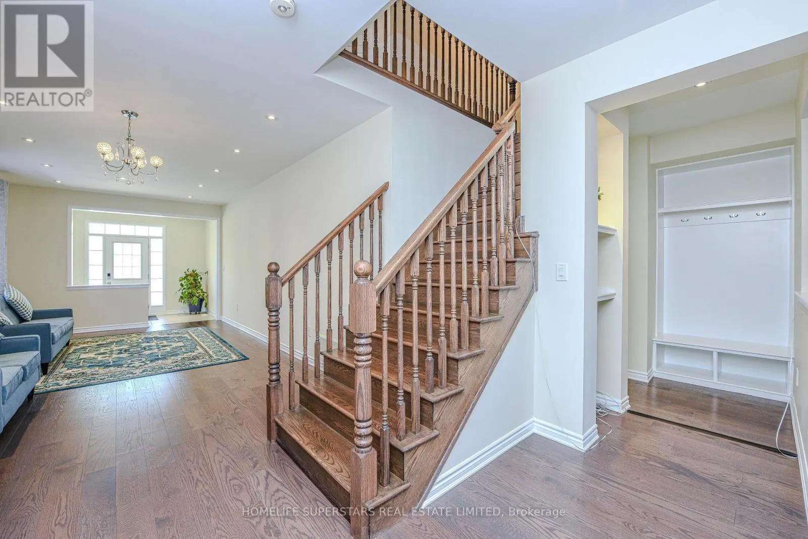 1395 CHRETIEN STREET