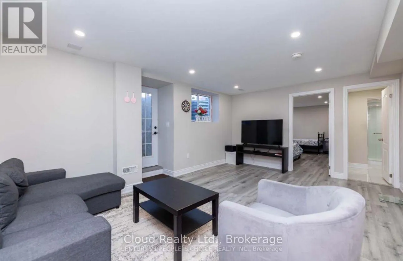 22 CIRRUS CRESCENT