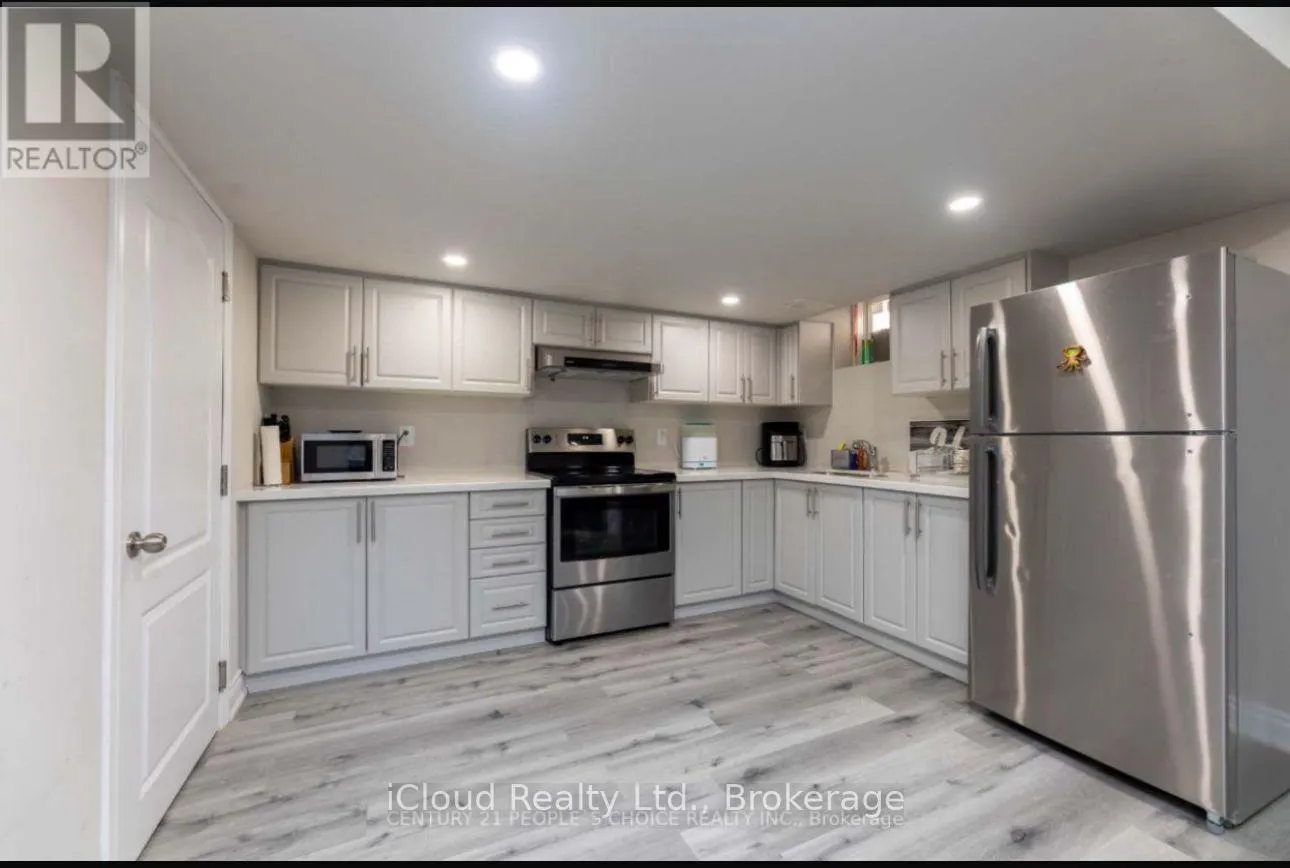 22 CIRRUS CRESCENT