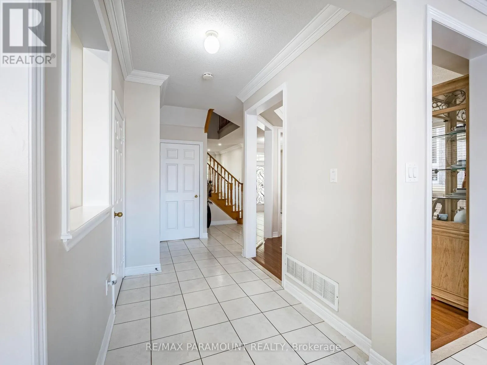42 OUTLOOK AVENUE