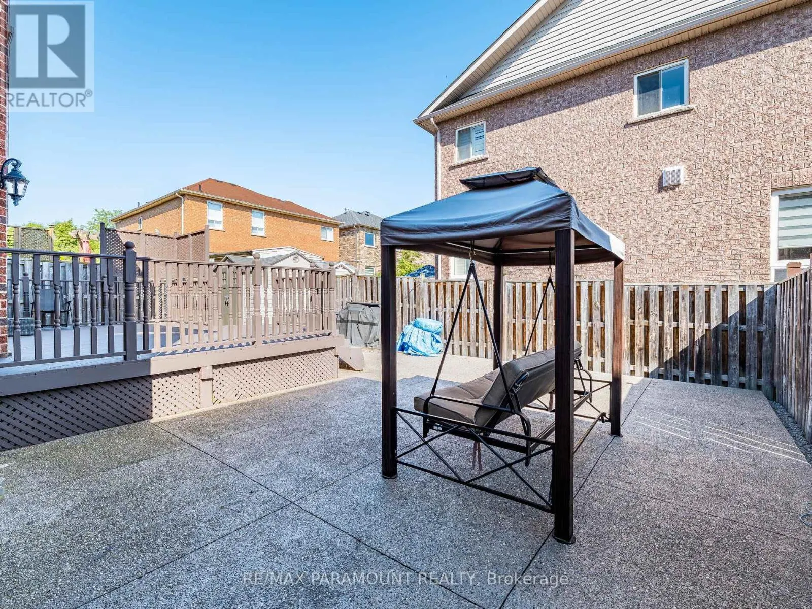 42 OUTLOOK AVENUE