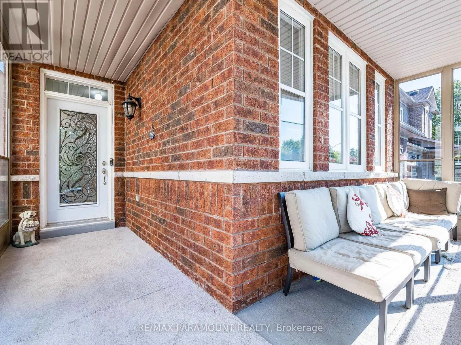 42 OUTLOOK AVENUE