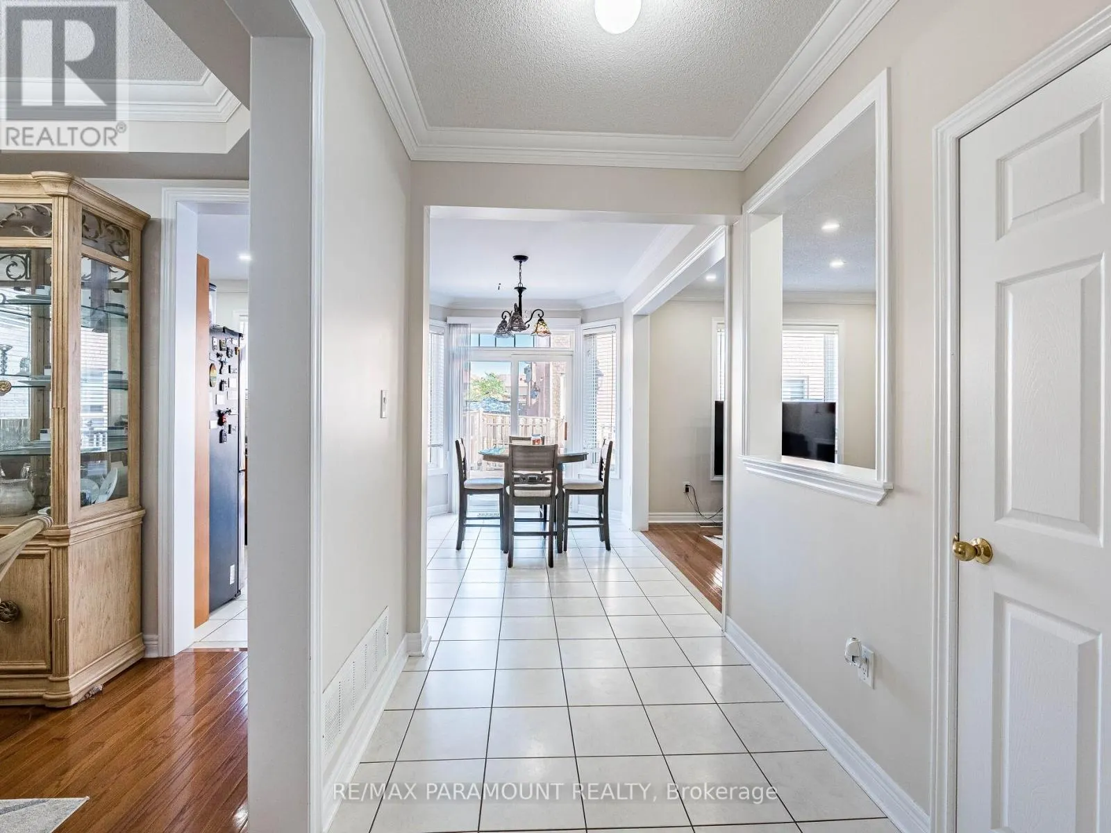 42 OUTLOOK AVENUE