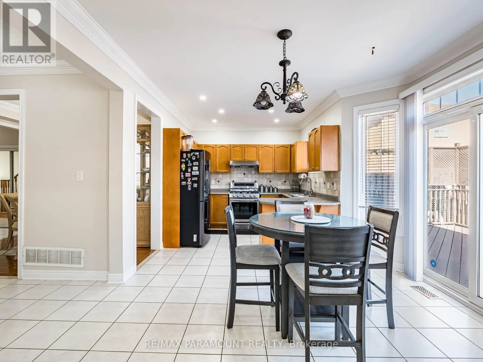 42 OUTLOOK AVENUE