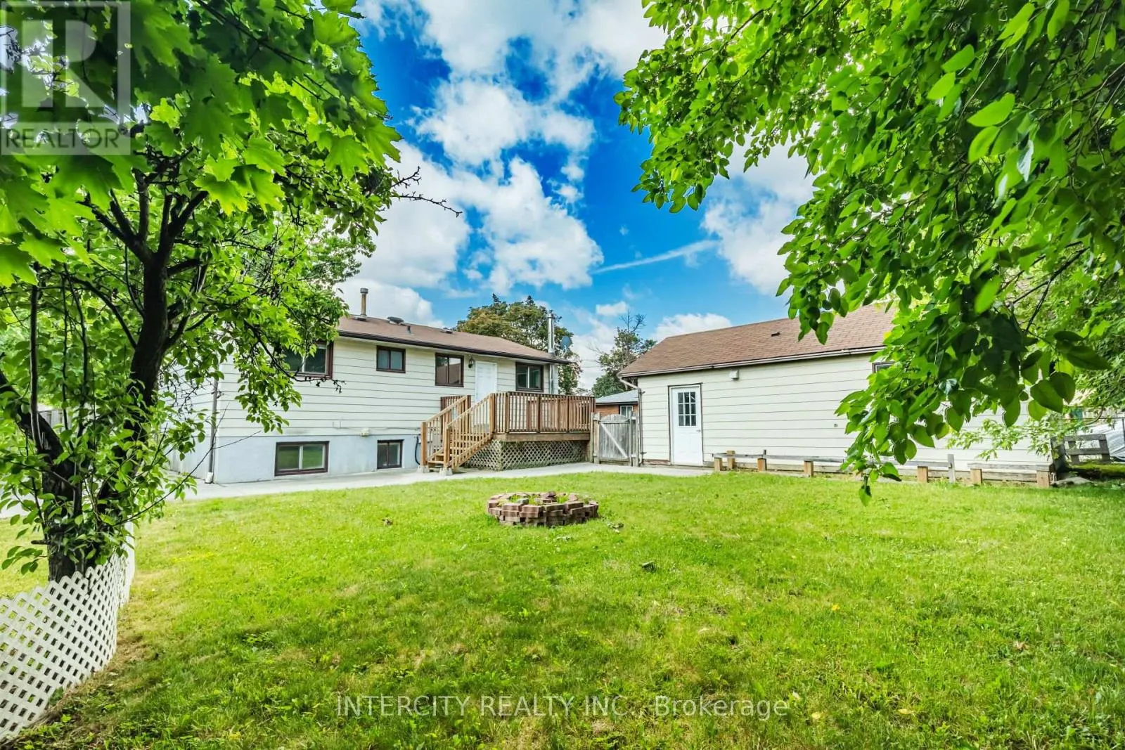 122 RUTHERFORD ROAD N