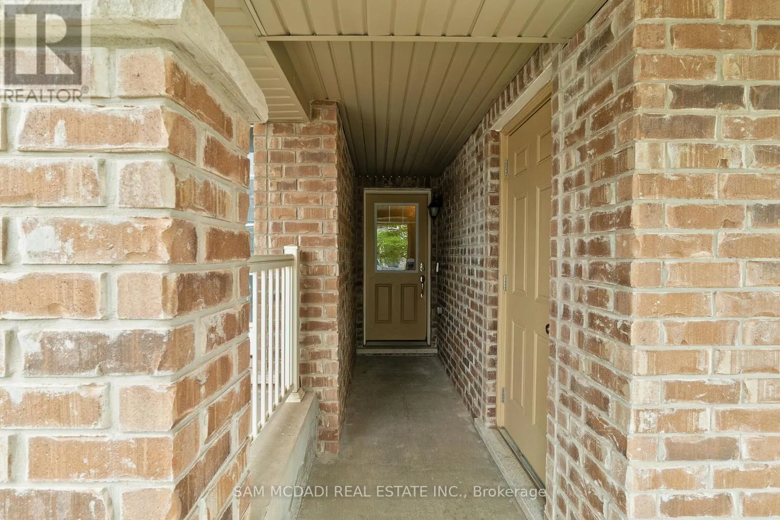 315 MURLOCK HEIGHTS