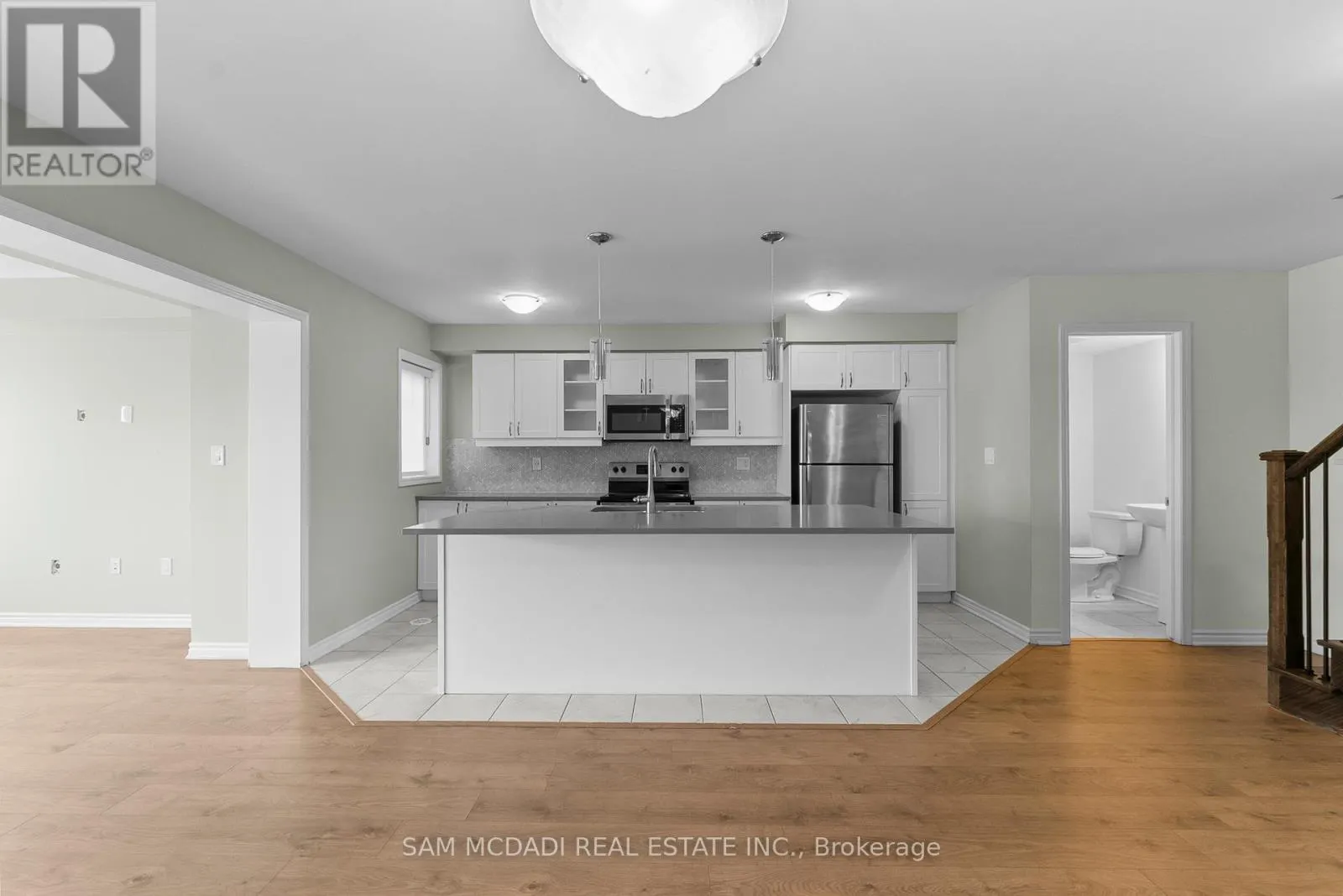 315 MURLOCK HEIGHTS