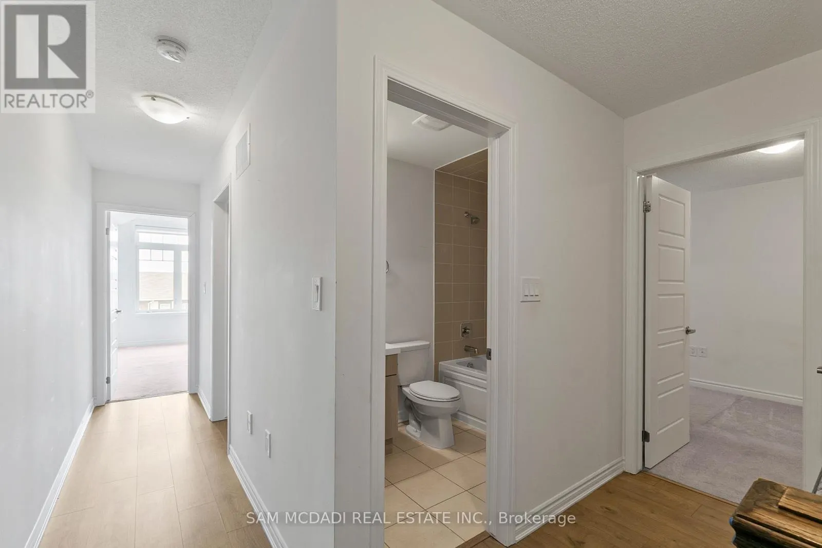 315 MURLOCK HEIGHTS