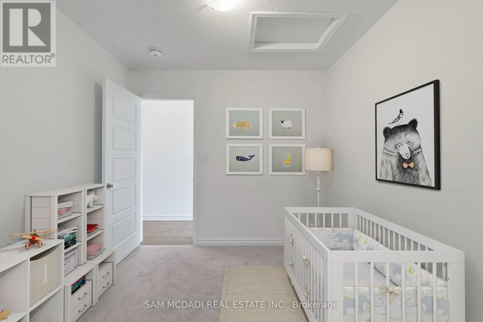 315 MURLOCK HEIGHTS