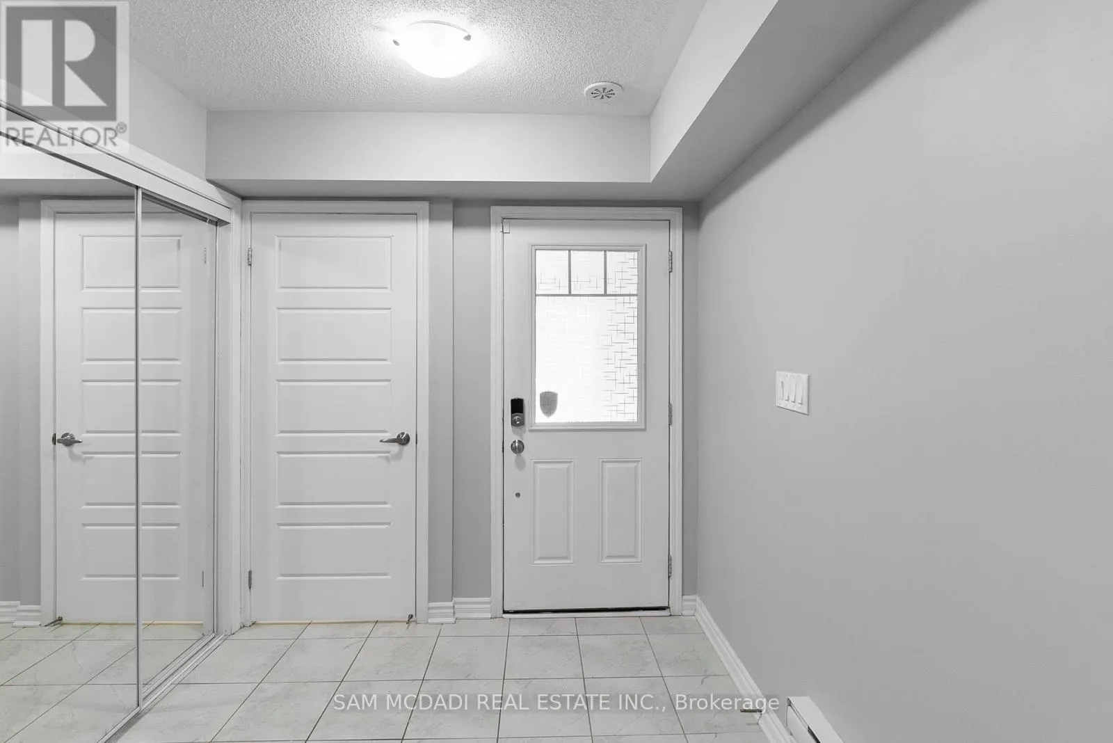 315 MURLOCK HEIGHTS