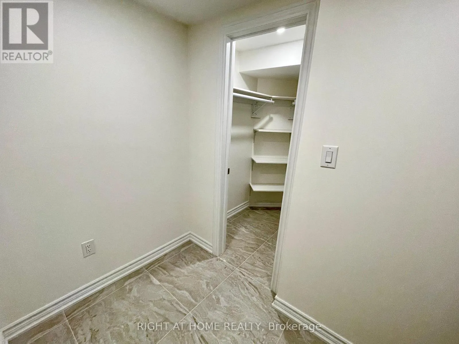 BASEMENT - 106 VIVIANS CRESCENT