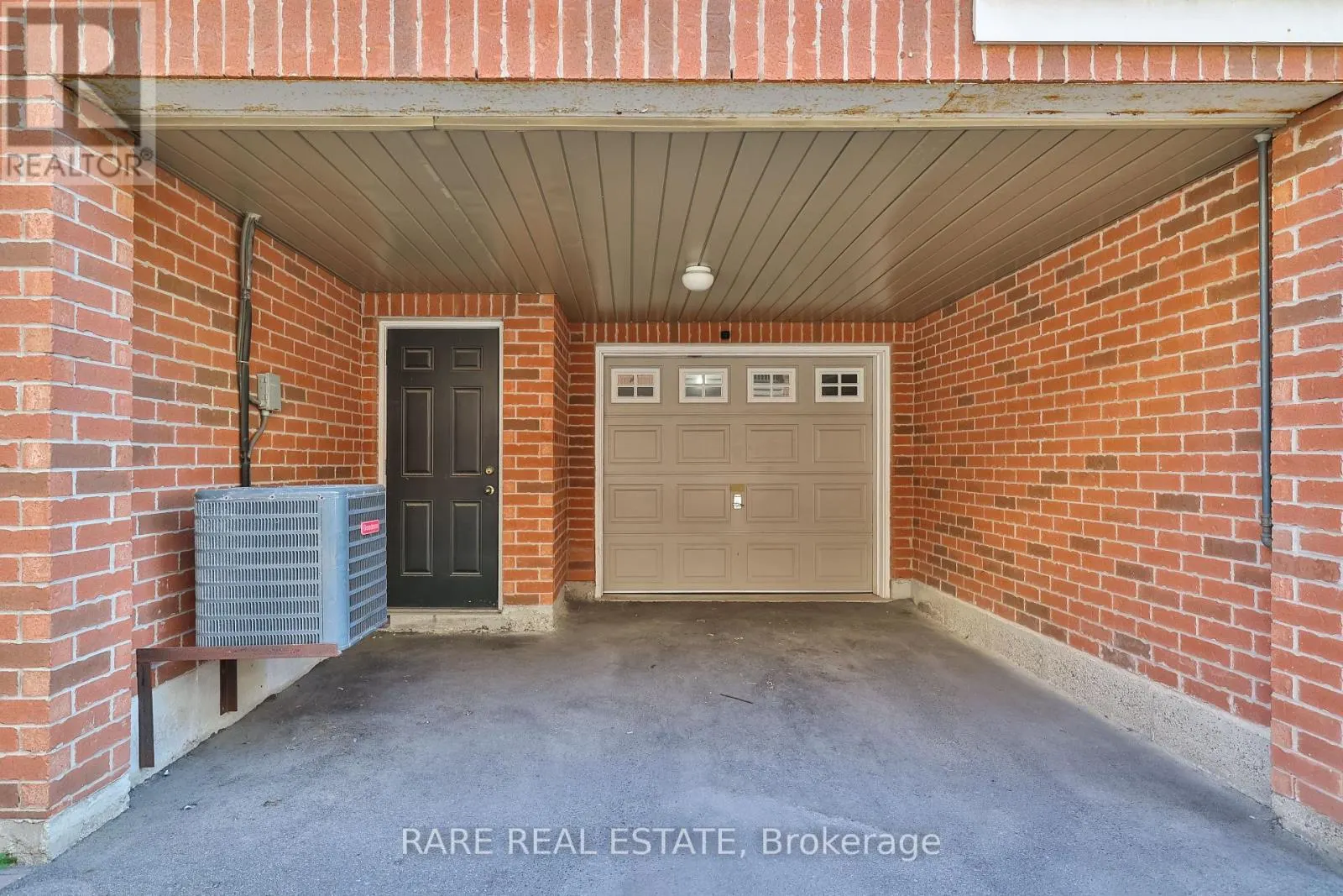 34 JUDY SGRO AVENUE