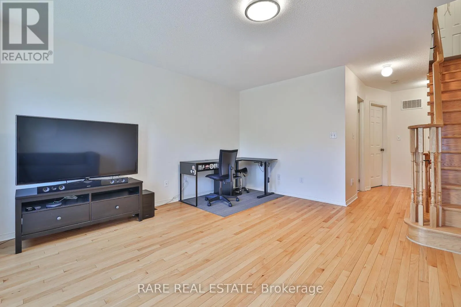 34 JUDY SGRO AVENUE