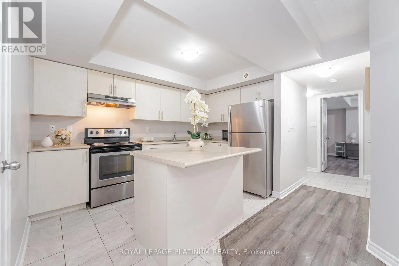 9-01 - 2420 BARONWOOD DRIVE