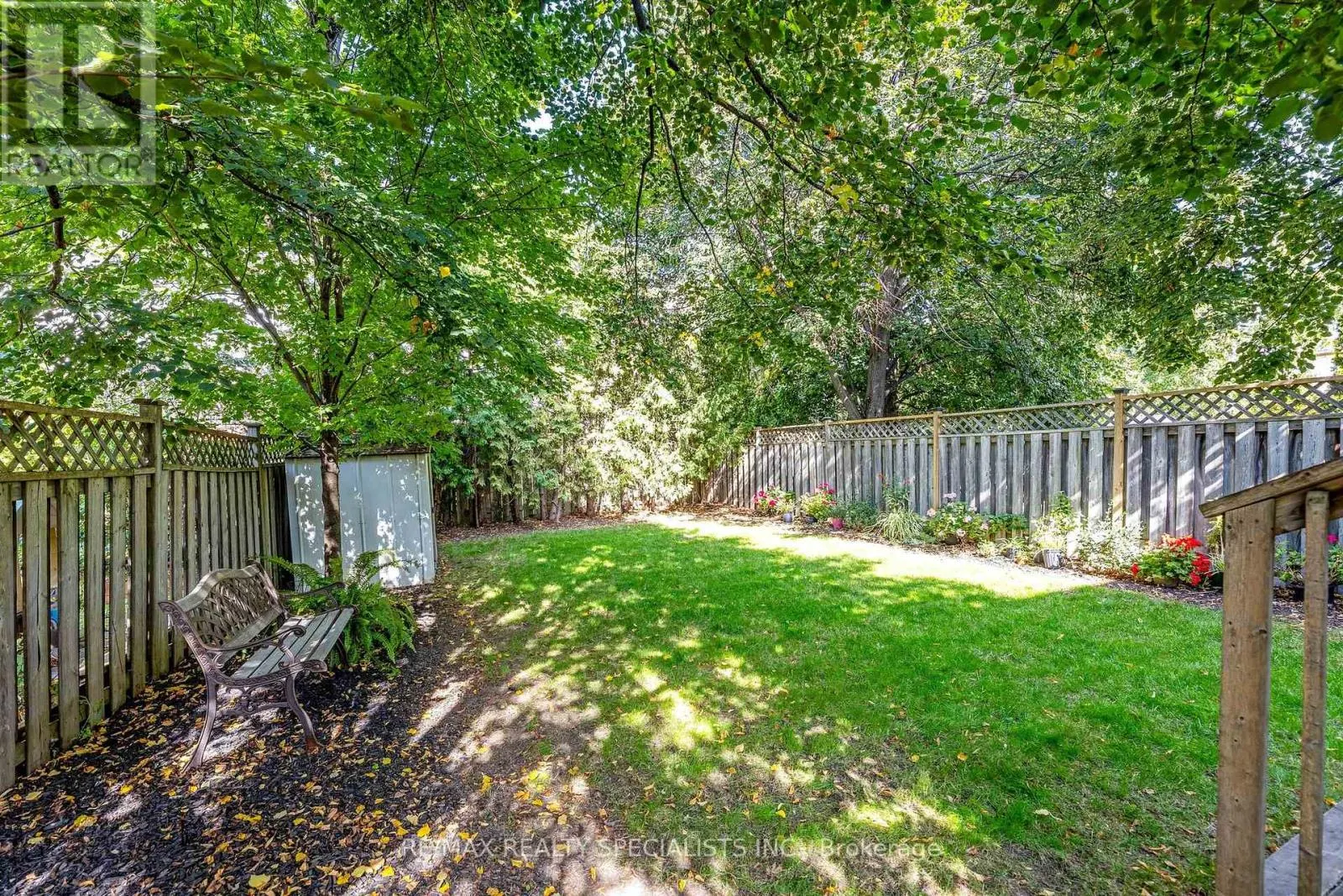 421 LEVANNA LANE