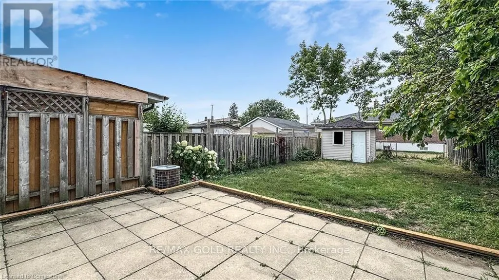 28 NAVENBY CRESCENT