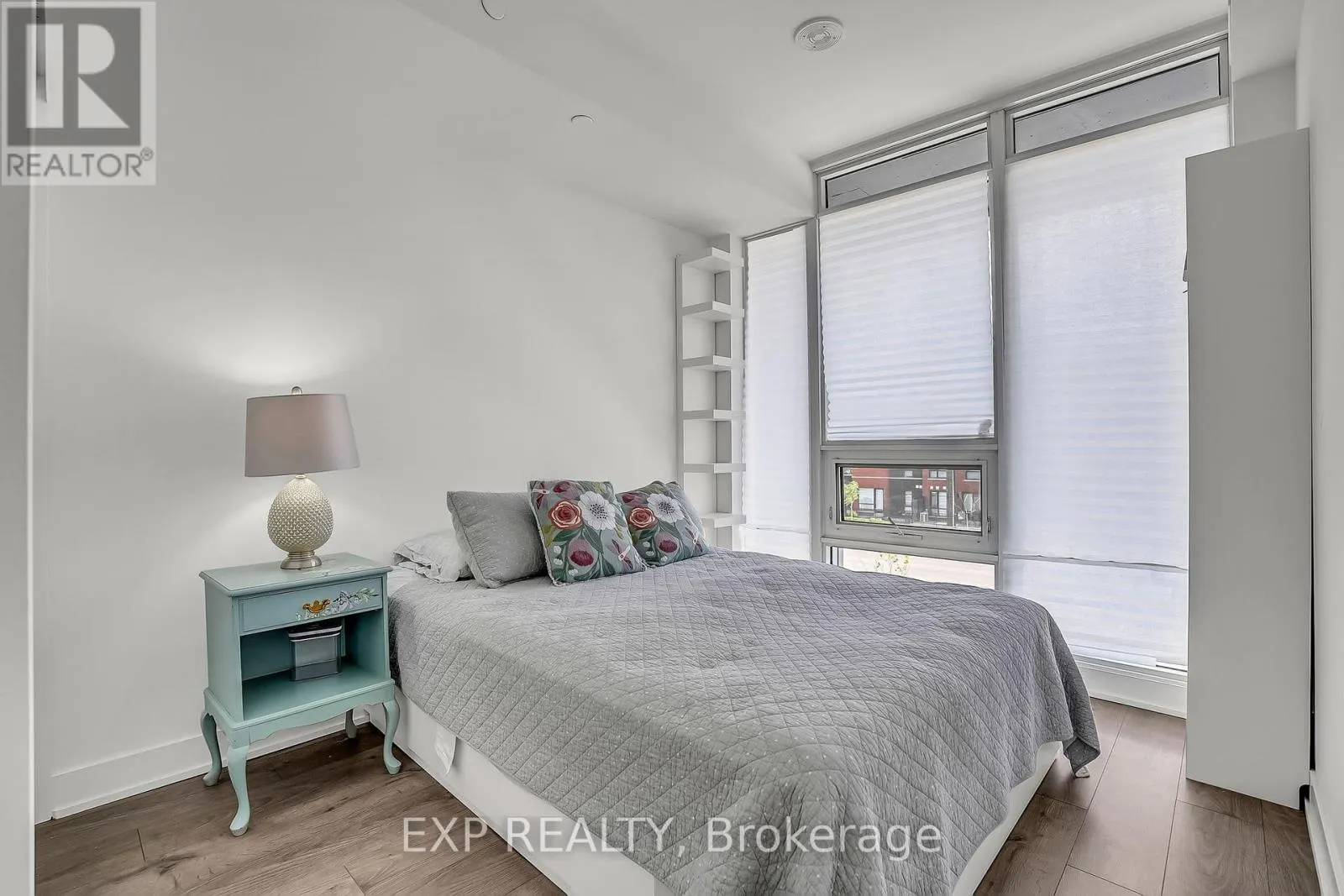 207 - 180 VETERANS DRIVE