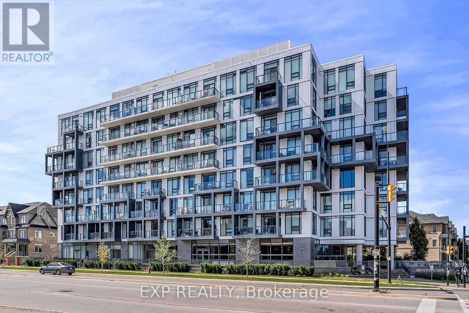 207 - 180 VETERANS DRIVE