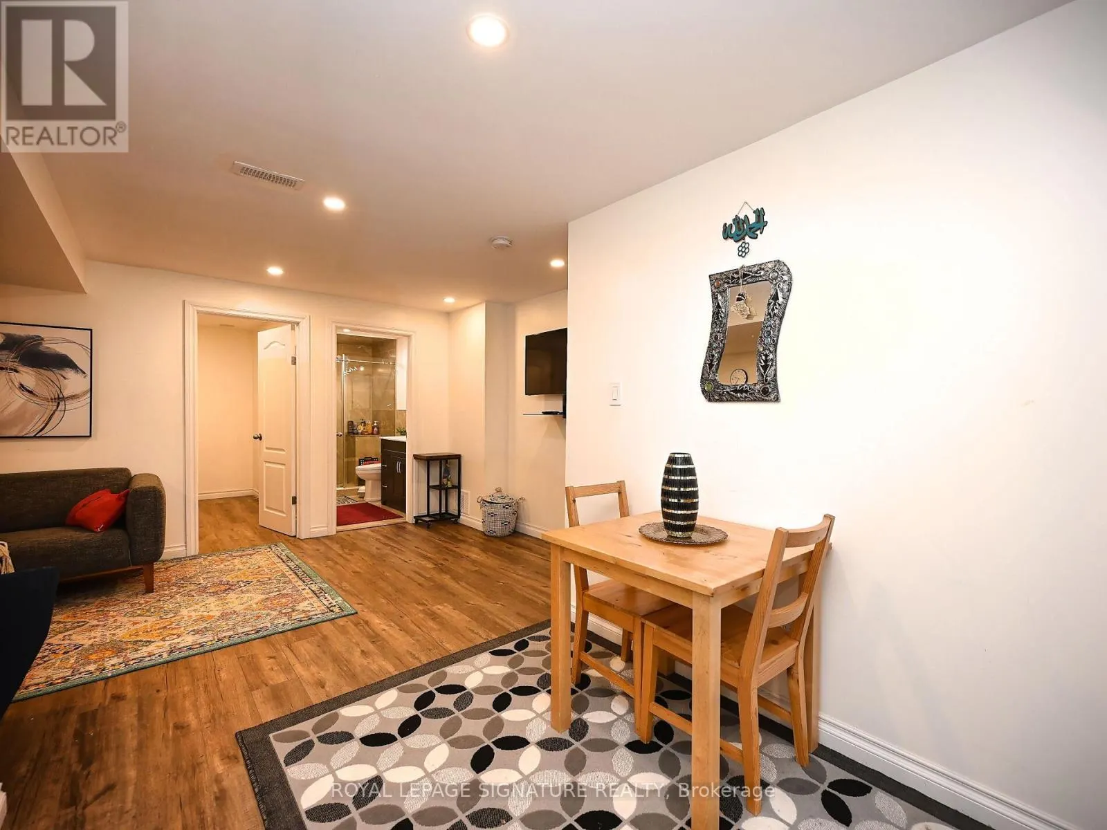 5523 FUDGE TERRACE