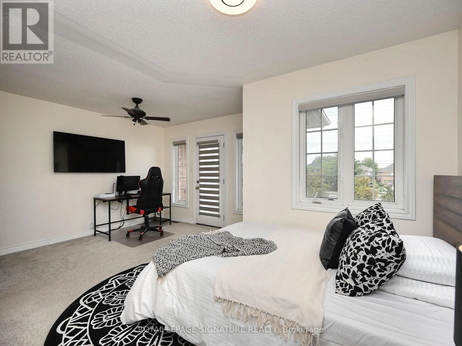 5523 FUDGE TERRACE